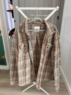 Katin Plaid Button-Up Shacket in Beige Rust Blue